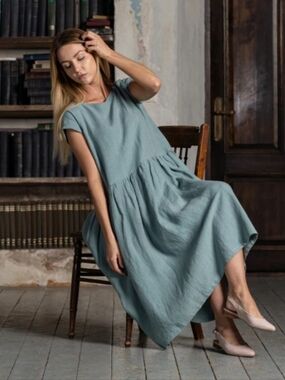 NWT Menique blue green 100% linen oversized minimalistic midi dress